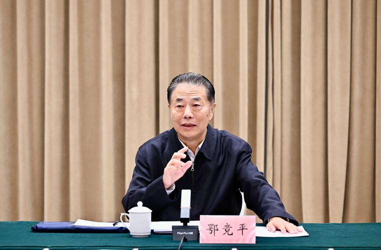 沉迷打牌赌博!湖南省人大环资委原副主任委员易春阳被公诉