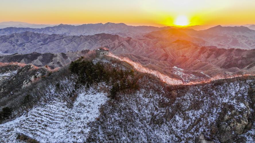 河北遵化长城春景如画,高空角度带您云游