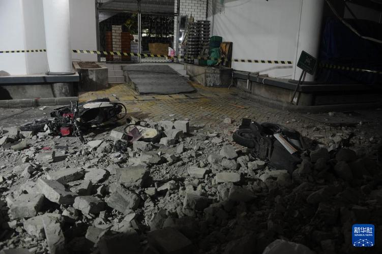 印尼爪哇岛附近海域发生5.6级地震