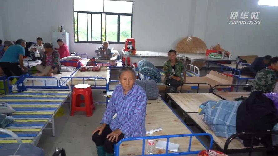 新华全媒+|吃住咋样,现在安全吗?——新华社记者探访灾区一线临时安置点